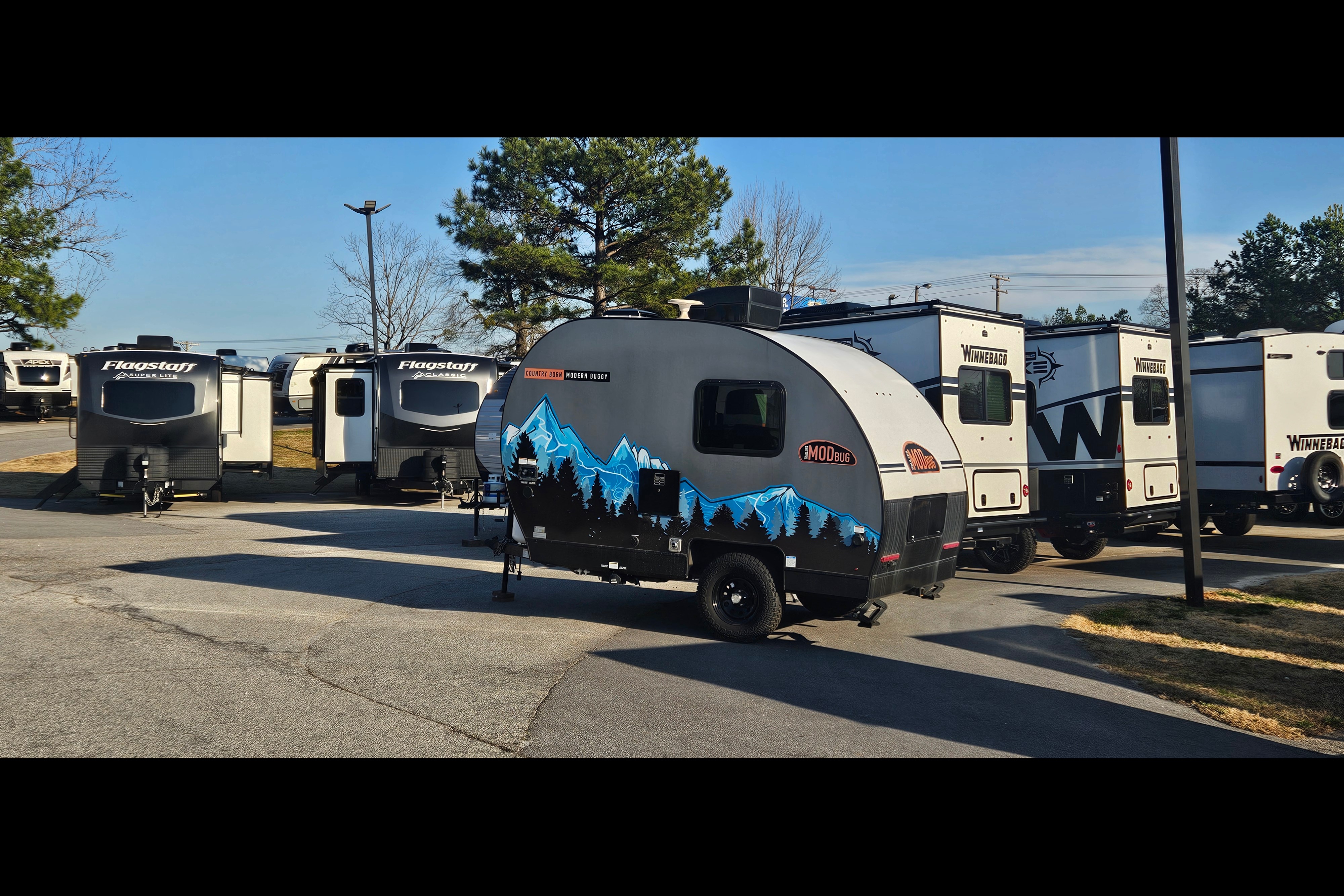 Clayton's Modern Buggy BB12 Travel Trailer