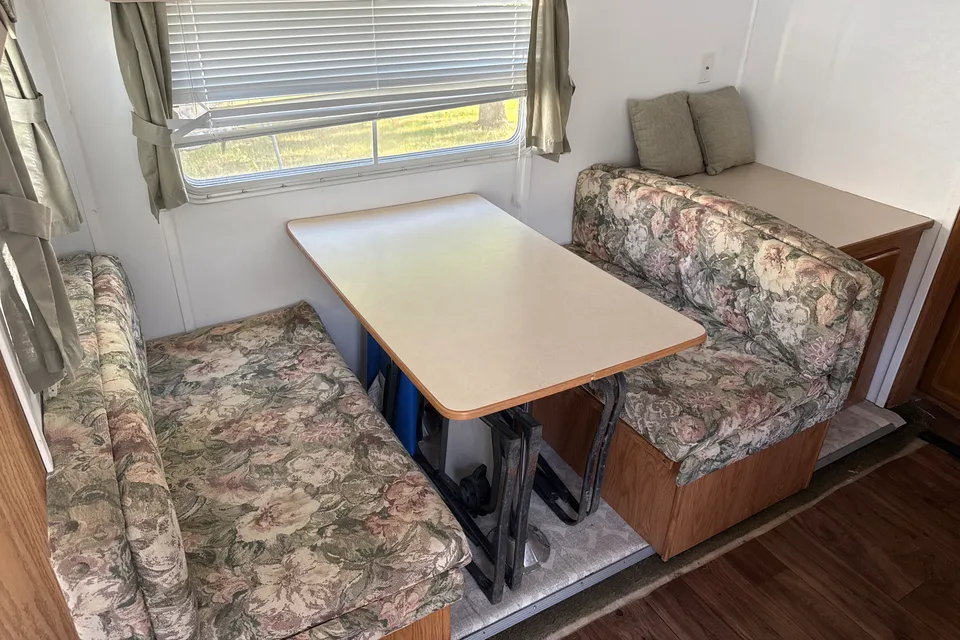 BSC 2003 Keystone Springdale Travel Trailer