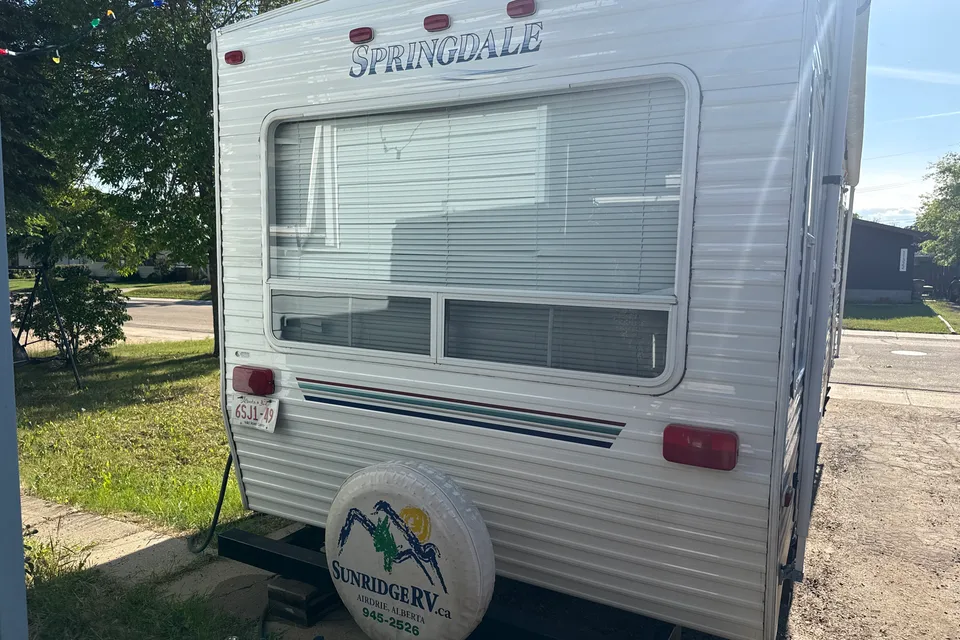 BSC 2003 Keystone Springdale Travel Trailer