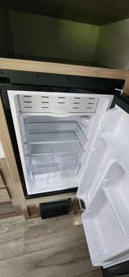 Robert's Coleman 17B Travel Trailer