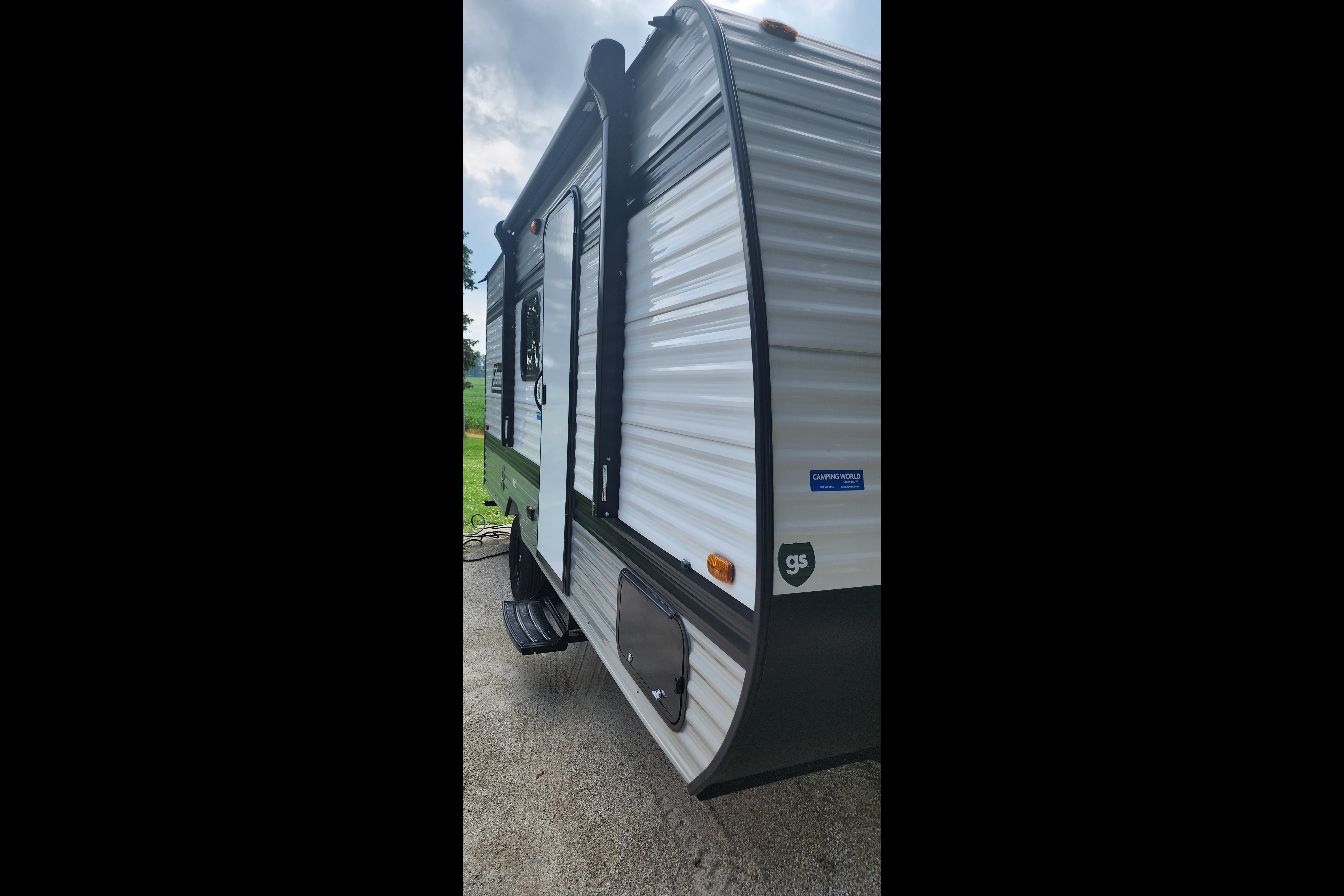 Robert's Coleman 17B Travel Trailer