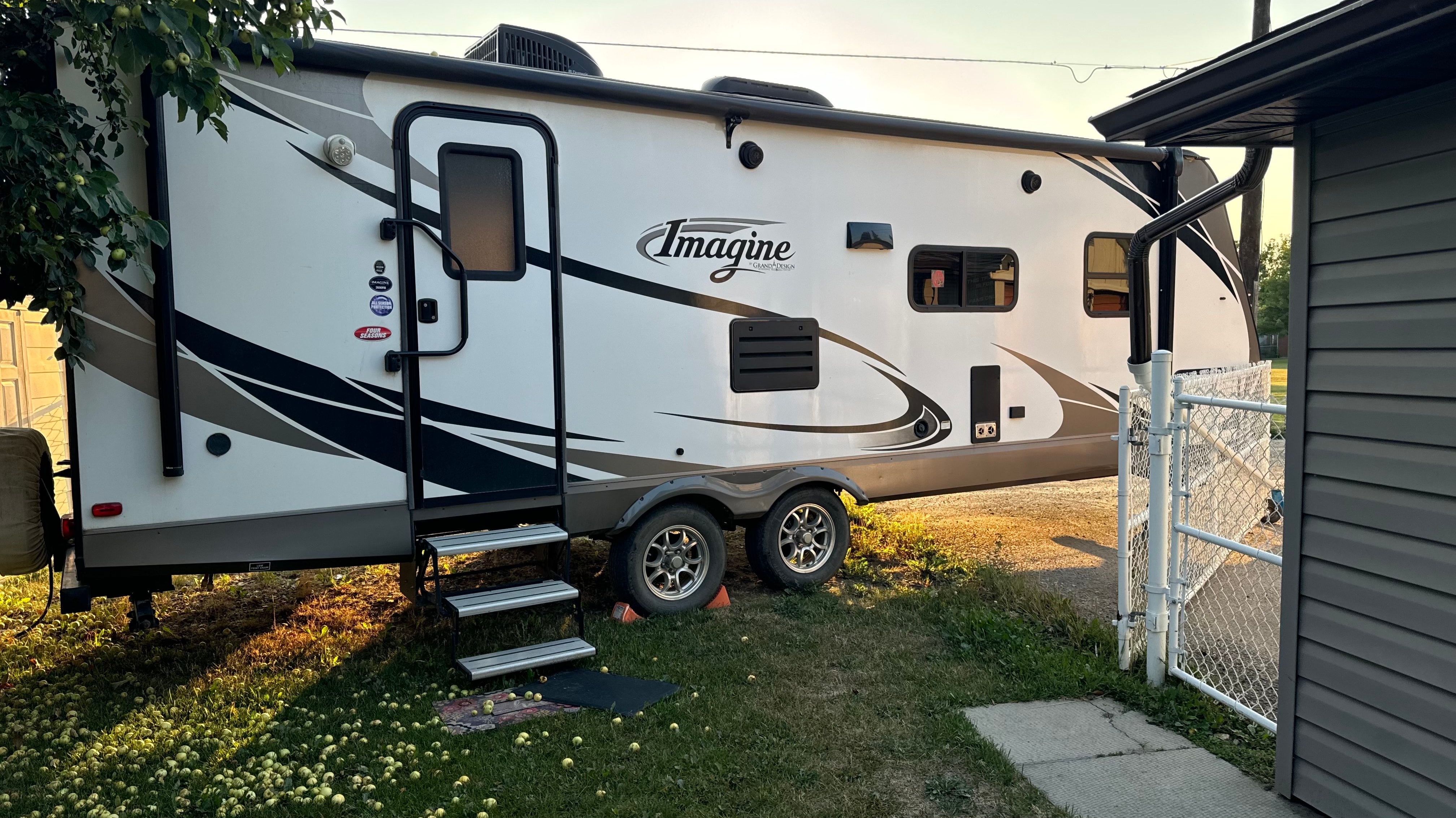 Tracy's Grand Design 2600RB Travel Trailer