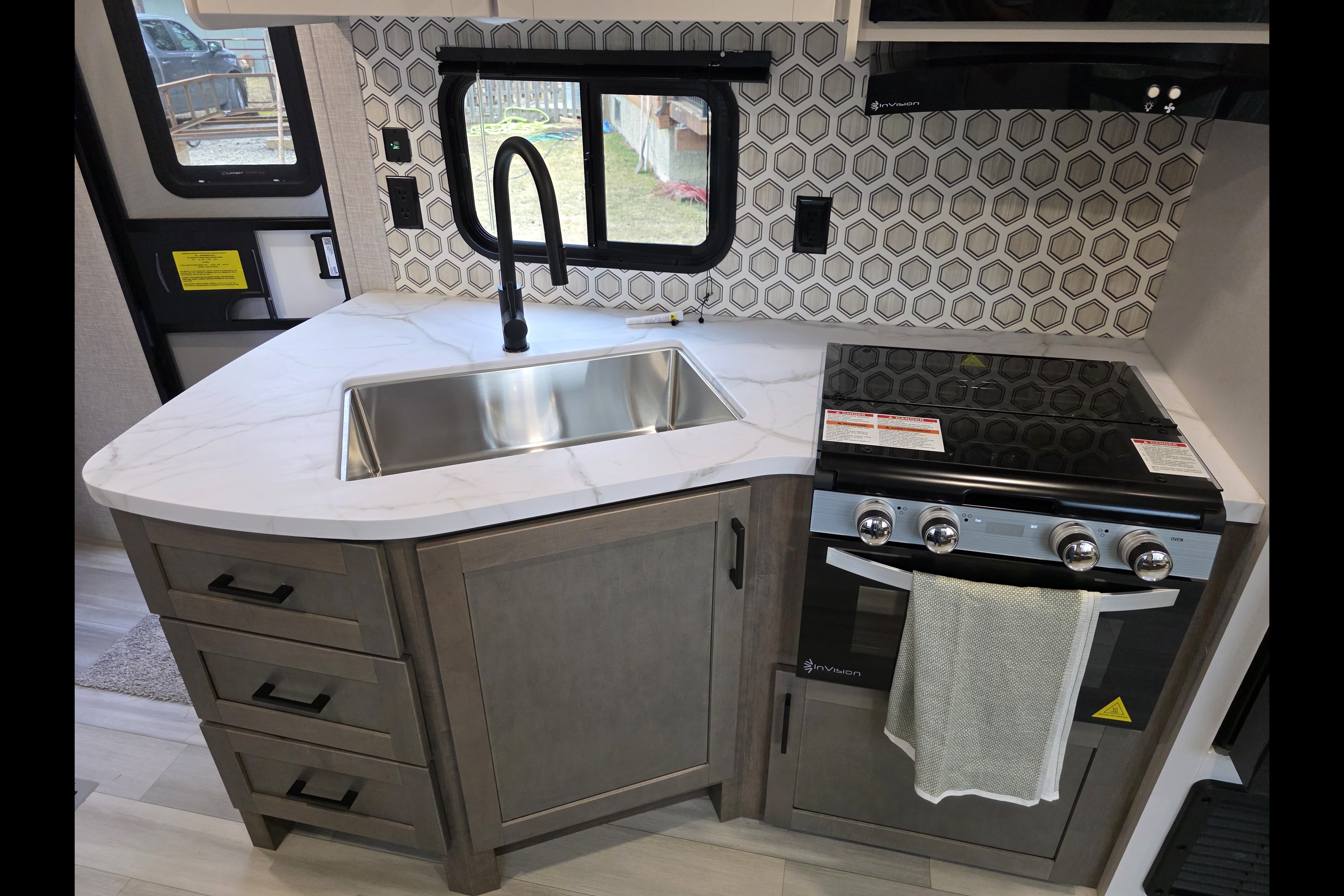 Highland Ridge RV Open Country 28BHS Travel Trailer