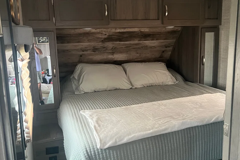 Dave's Gulf Stream Envision Travel Trailer