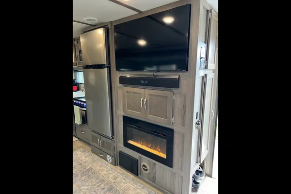 Dave's Gulf Stream Envision Travel Trailer