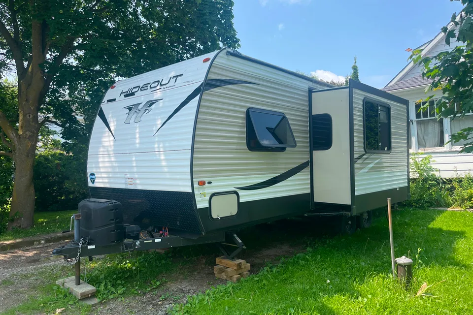 Strykers Keystone Hideout Travel Trailer