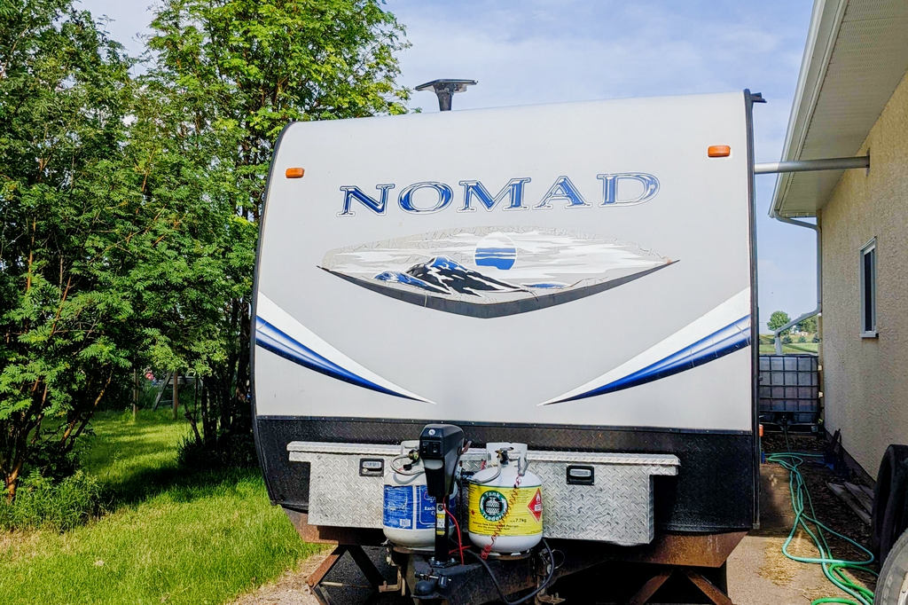 Lawrence's Nomad Skyline Toy Hauler