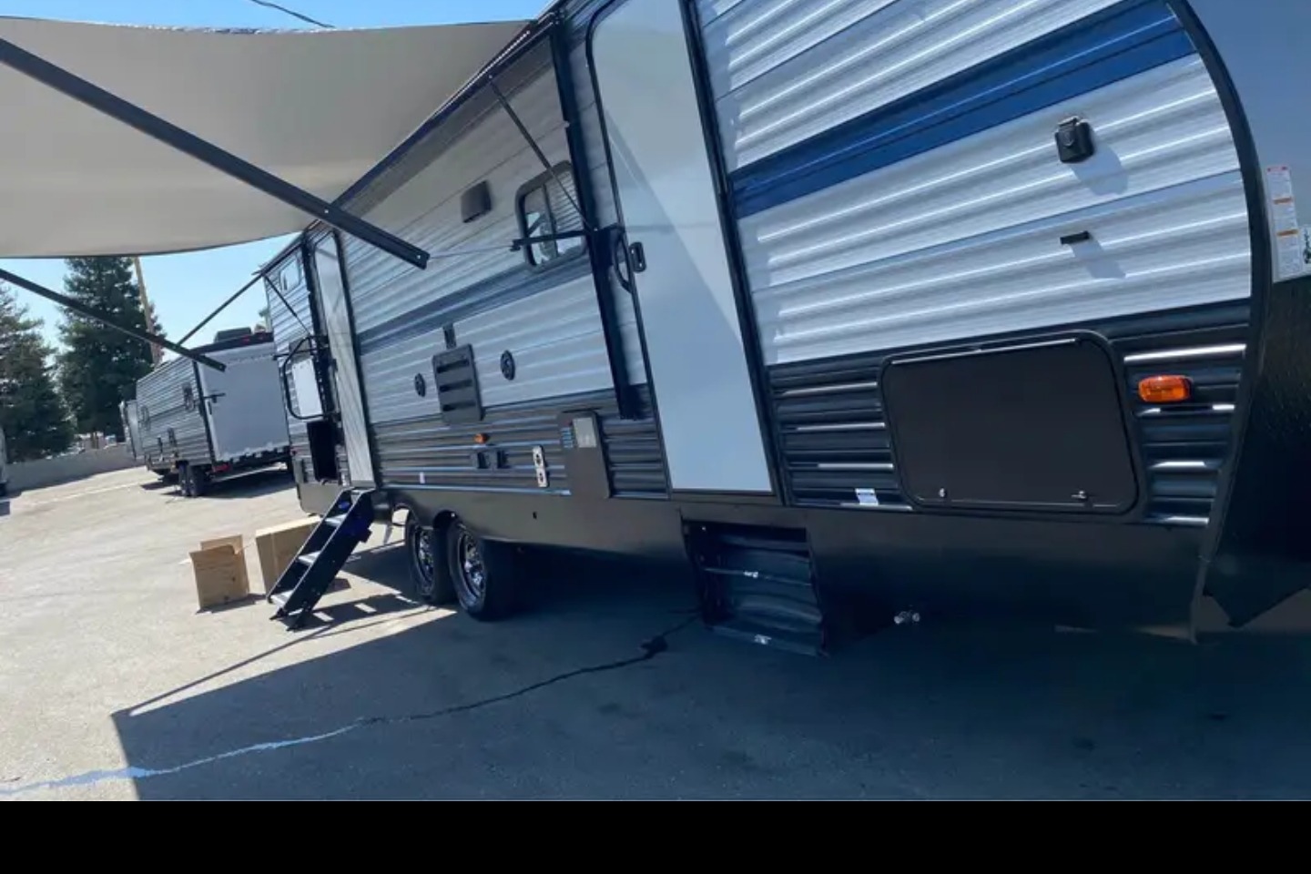 RV of Adventures