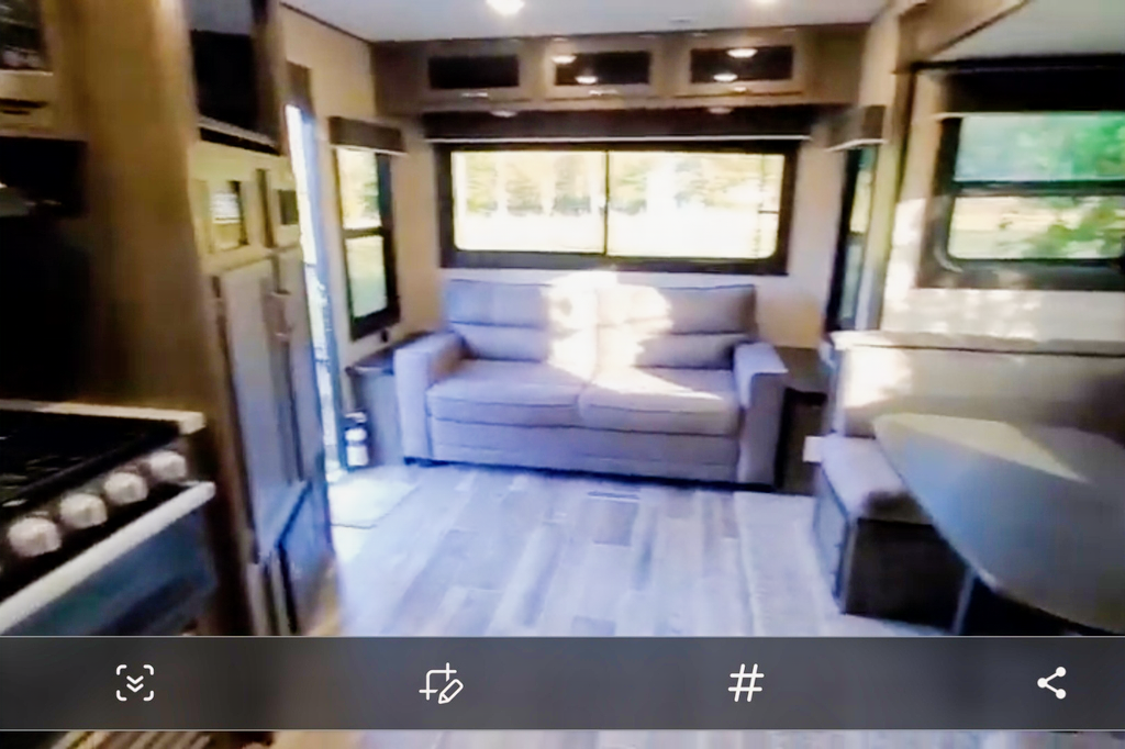 Klassen's Jayco Jayflight SLX8 Travel Trailer 275RLSW Rocky Mountain Edition