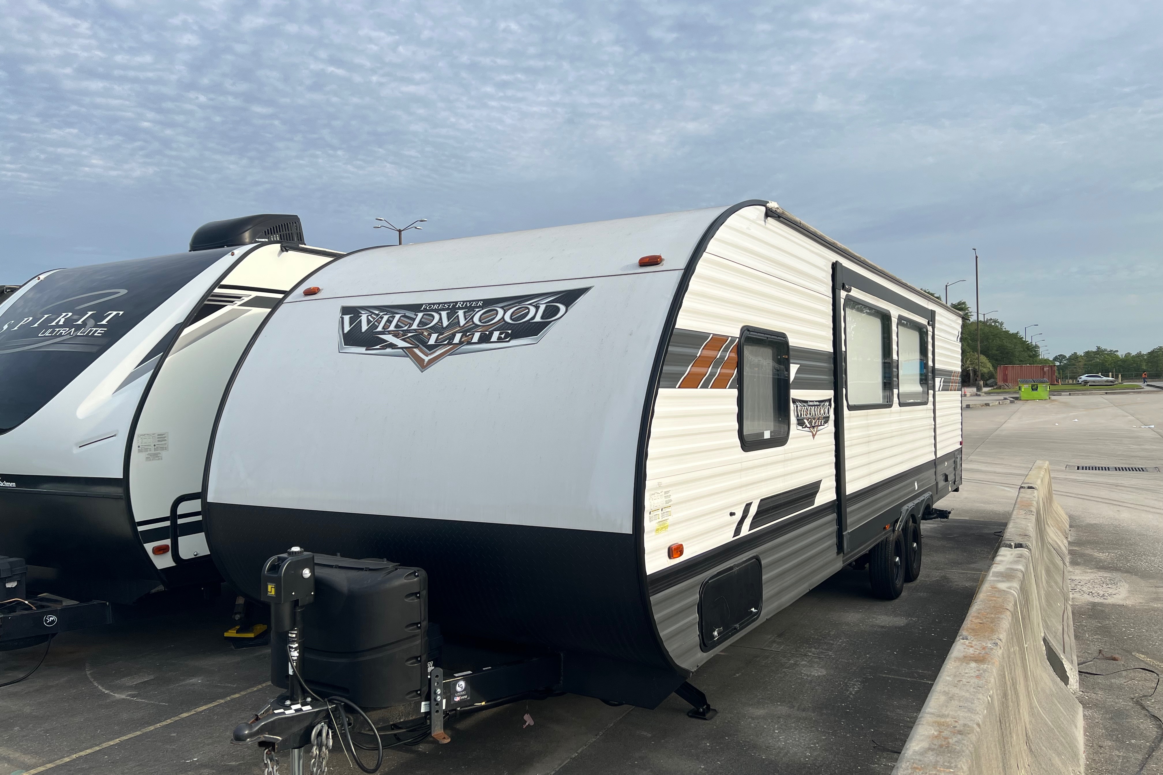 2022 Forest River Wildwood 263 BHXL Travel Trailer