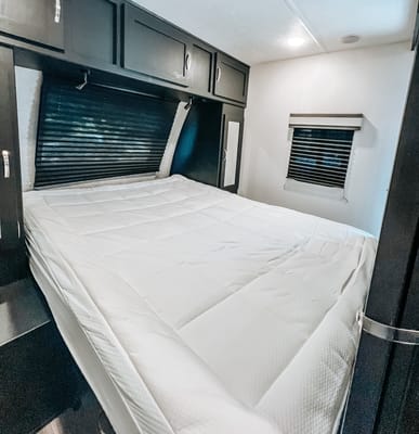 Mountain Peak Family + Pet friendly Bunkhouse!