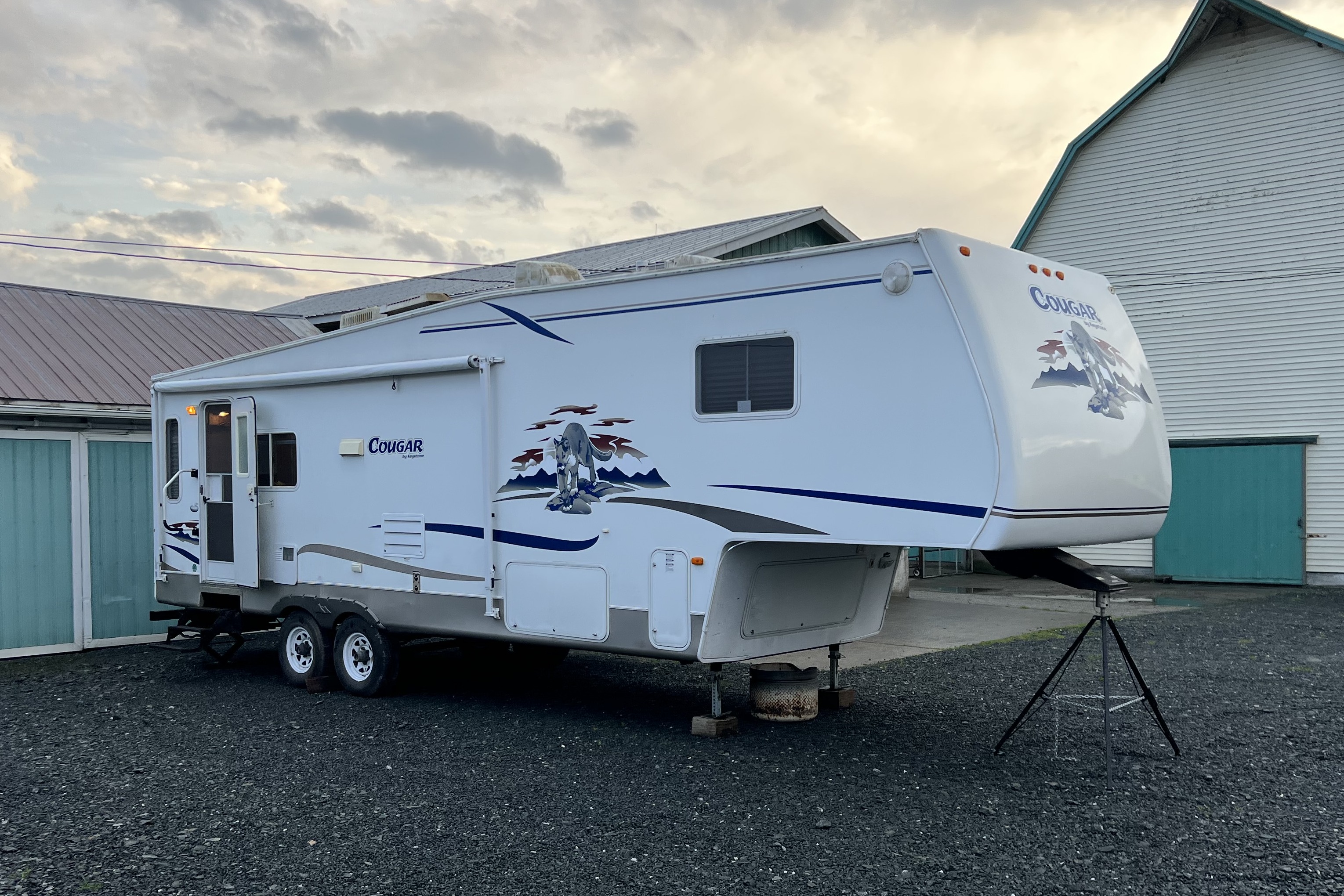Cougar Fifth Wheel Fun