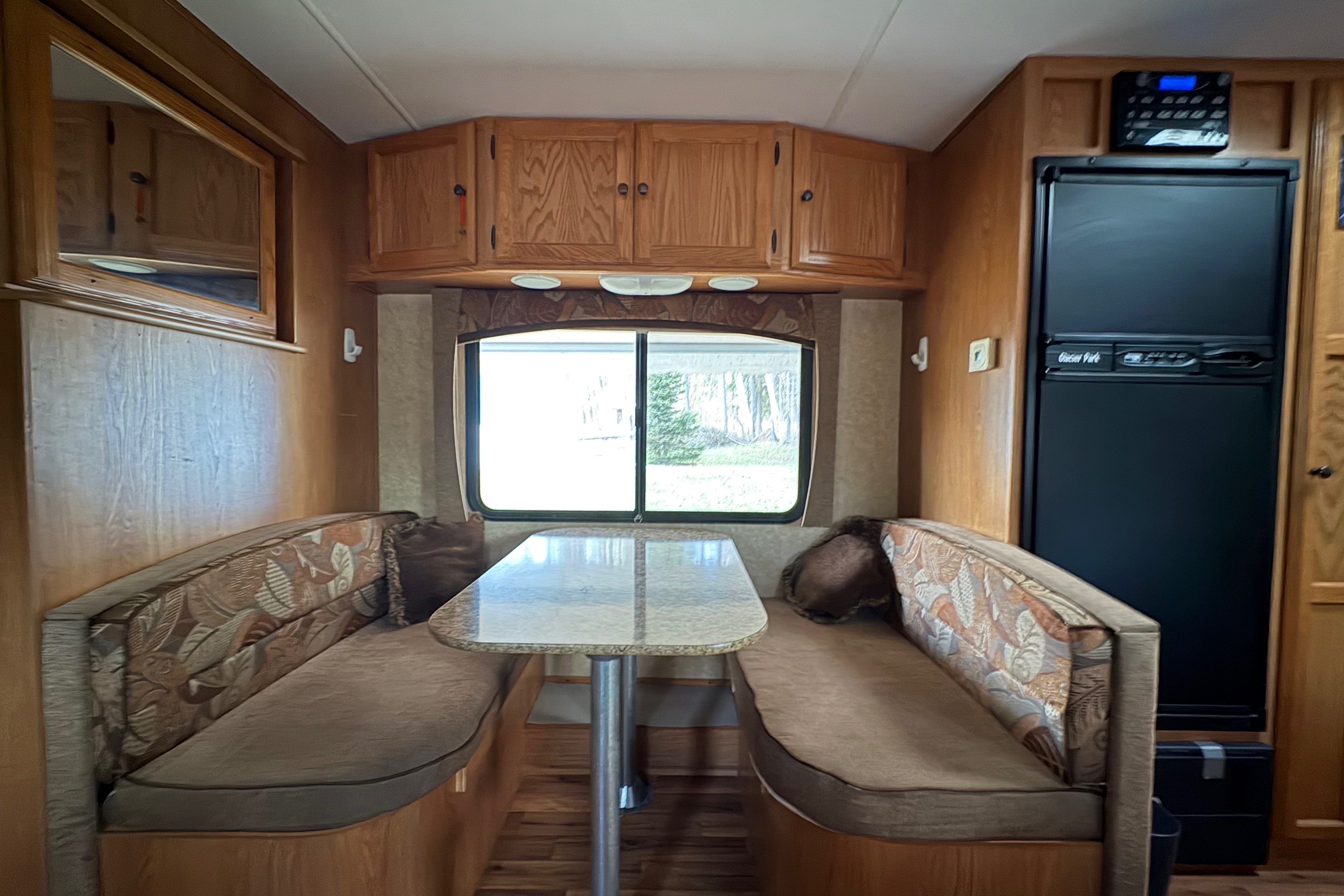 Coachmen Lantern Travel Trailer