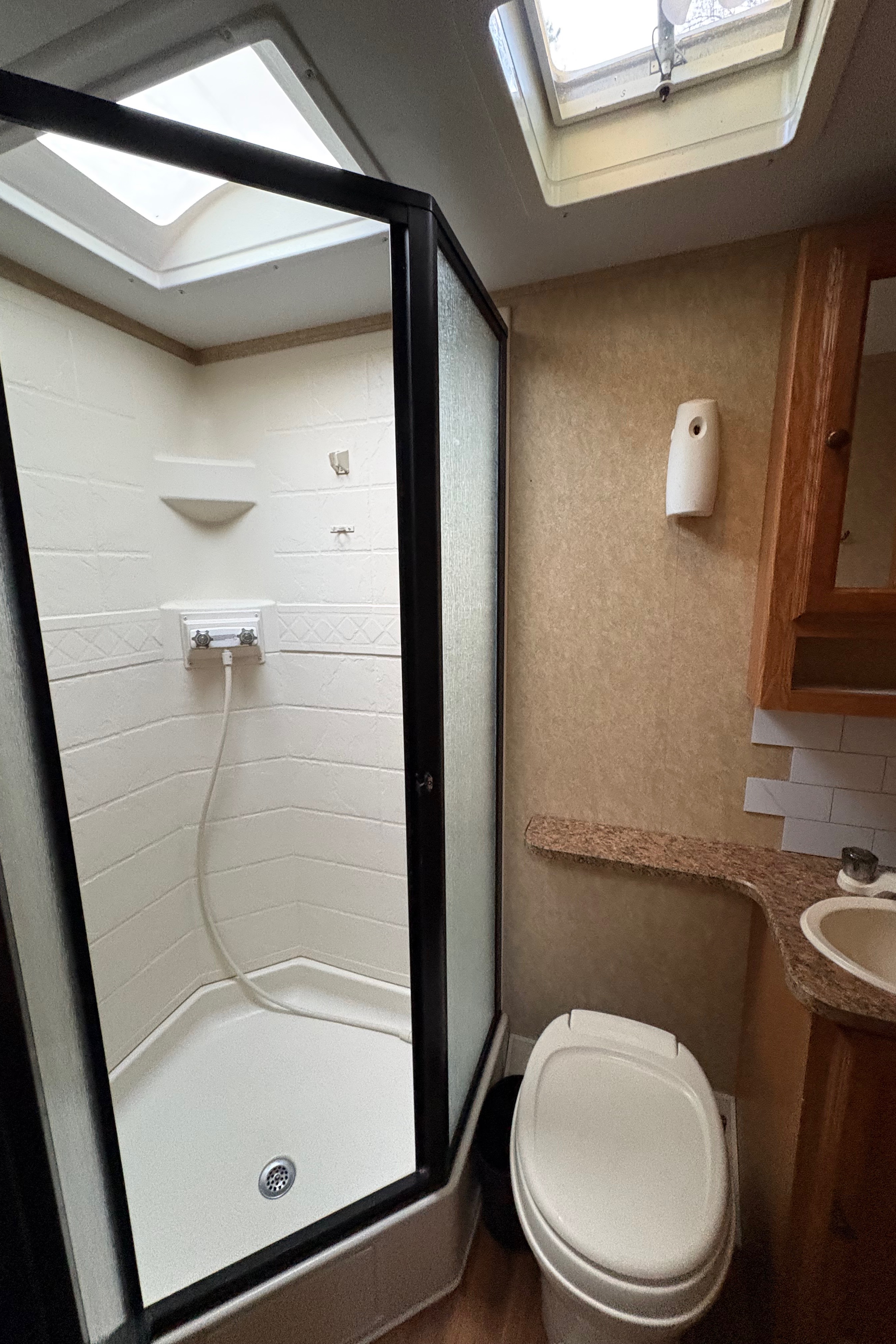 Coachmen Lantern Travel Trailer
