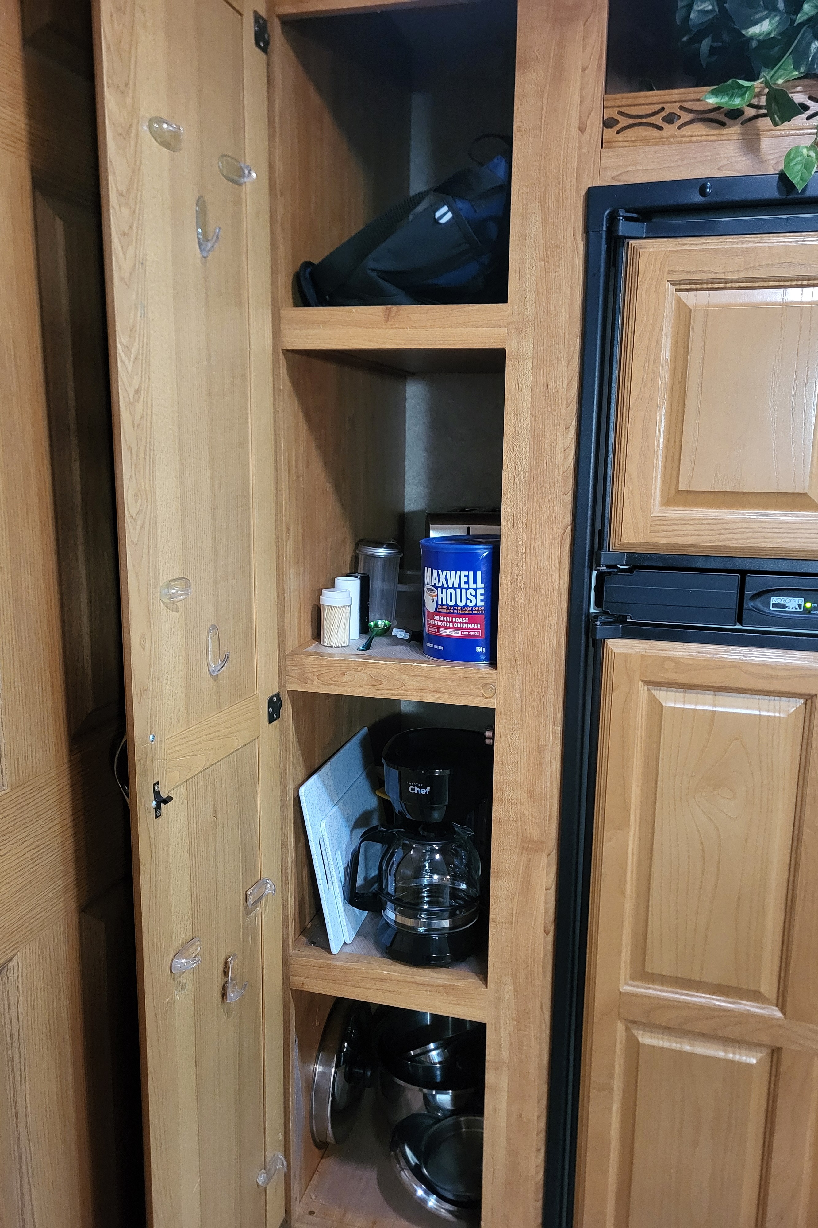 Richard Mako 27frb Sellette