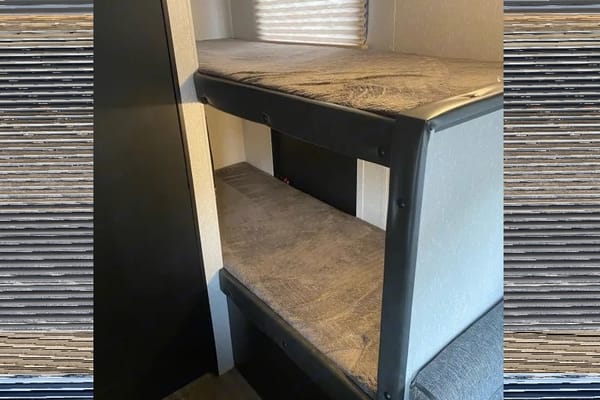 David's 2021 Forest River Wolf Pup 16ft Bunkouse