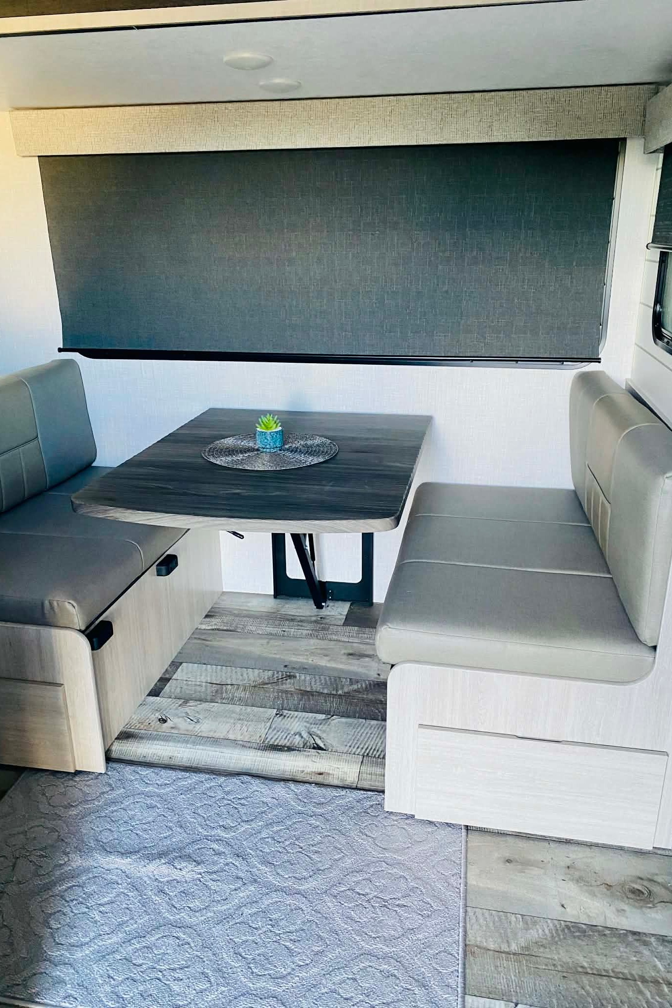Luxury 2025 Crossroads Sunset Trail 331BH Travel Trailer