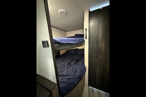 Dan's Jayco 29' Family BunkHouse