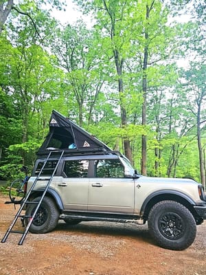 Kiril's other Bronco Overland 2022 Truck Camper