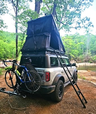 Kiril's other Bronco Overland 2022 Truck Camper