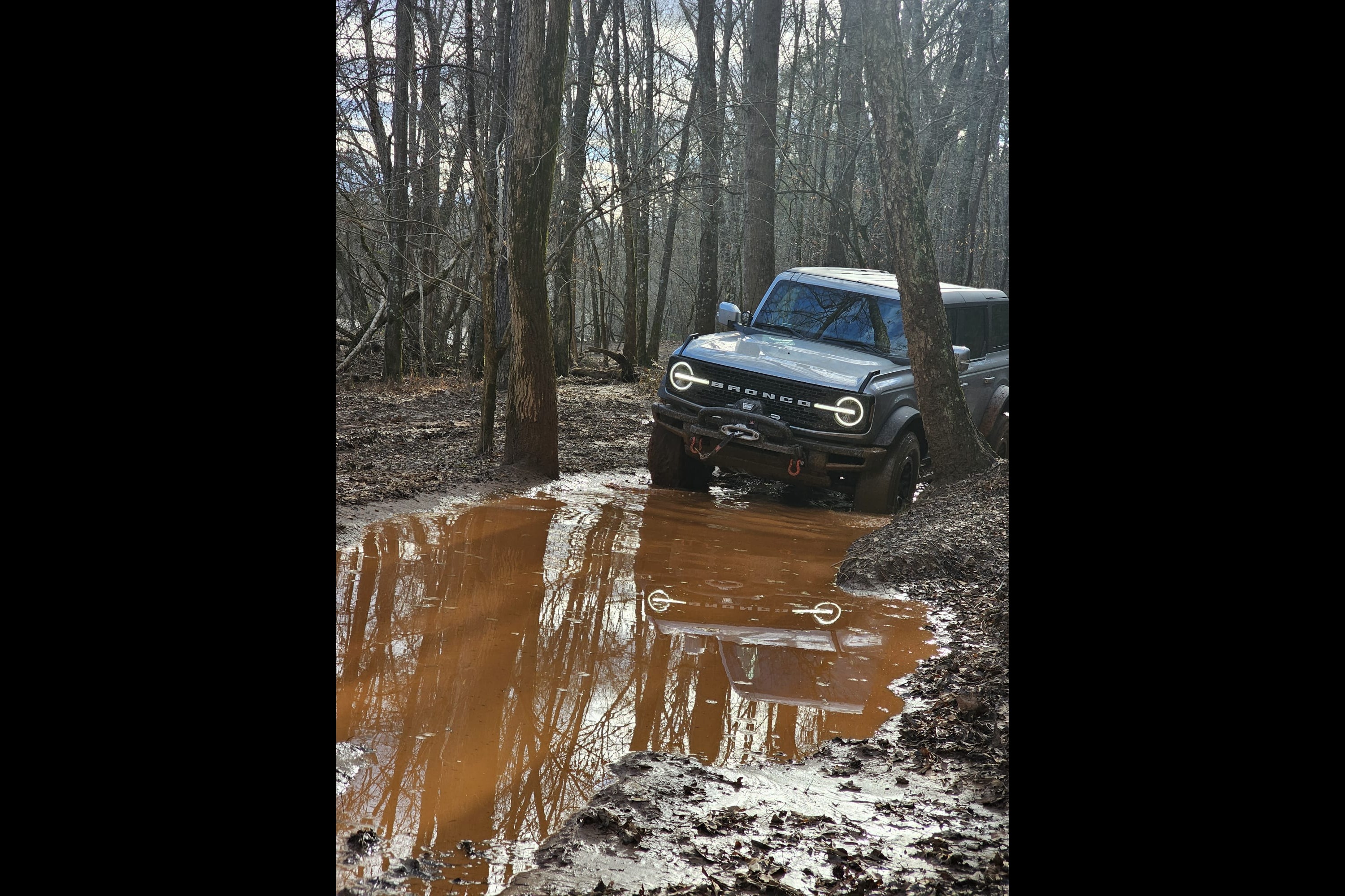 Kiril's other Bronco Overland 2022 Truck Camper
