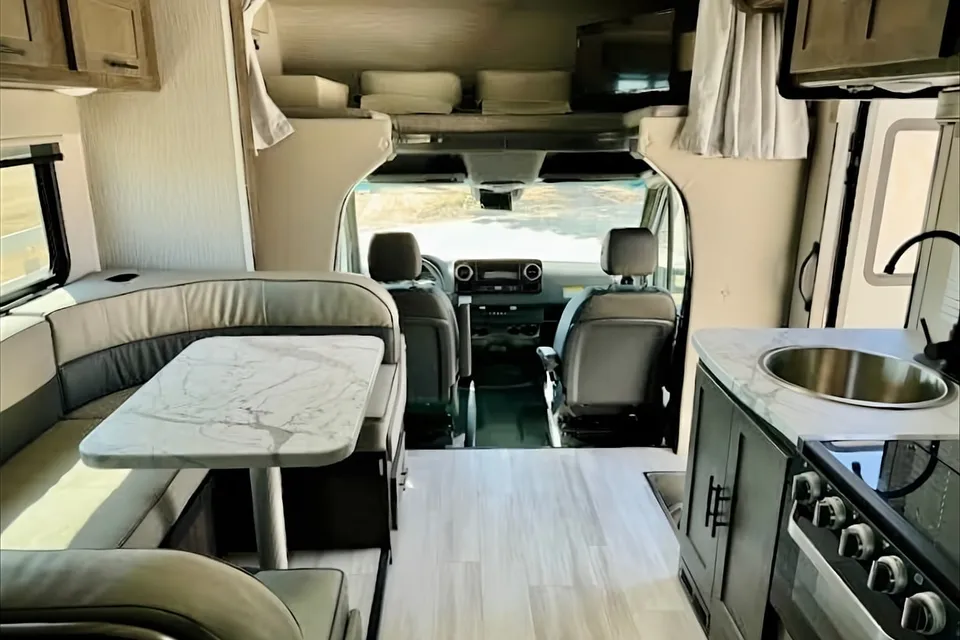 2023 Coachmen Prism Like New
