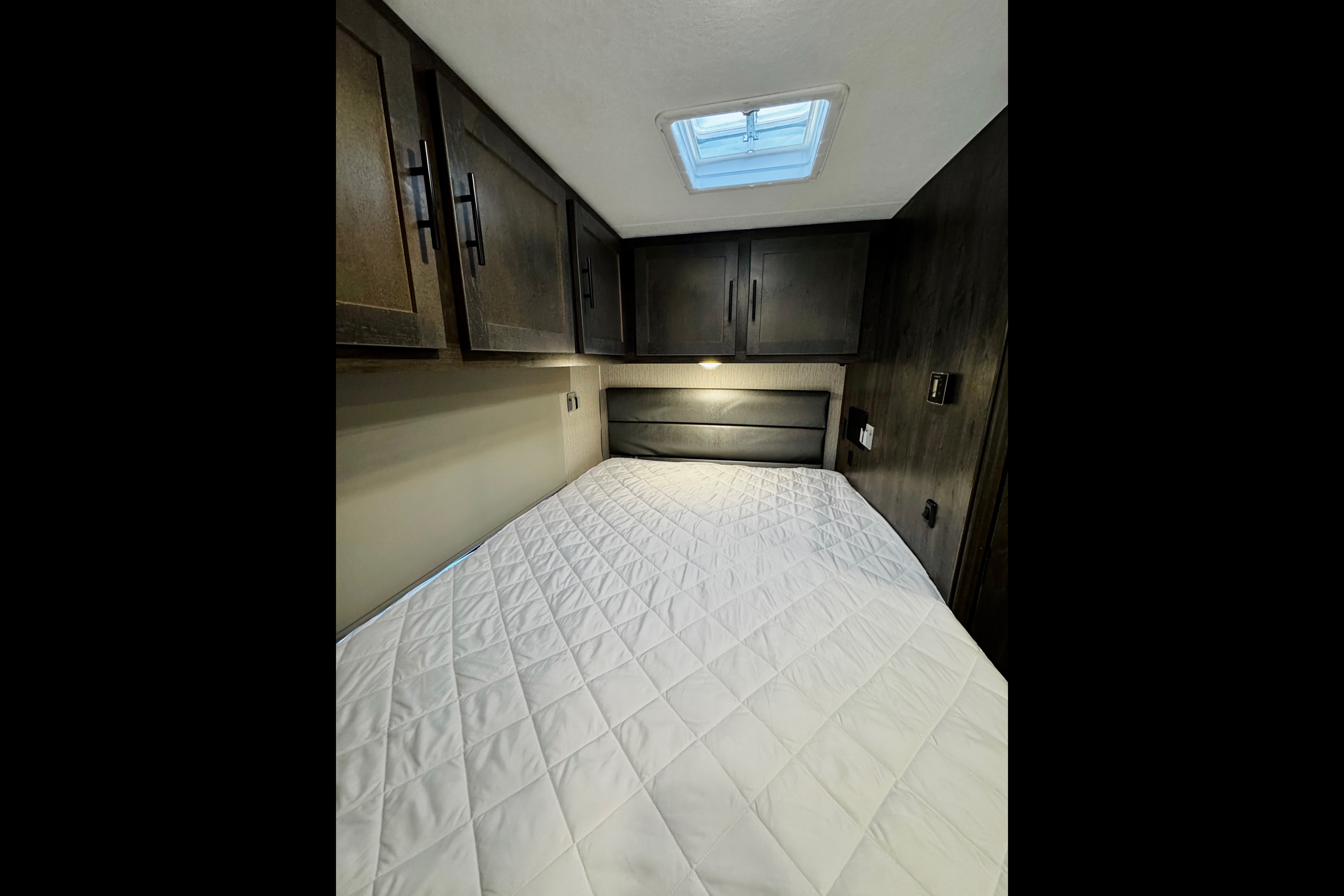 2023 Coachmen Prism Like New