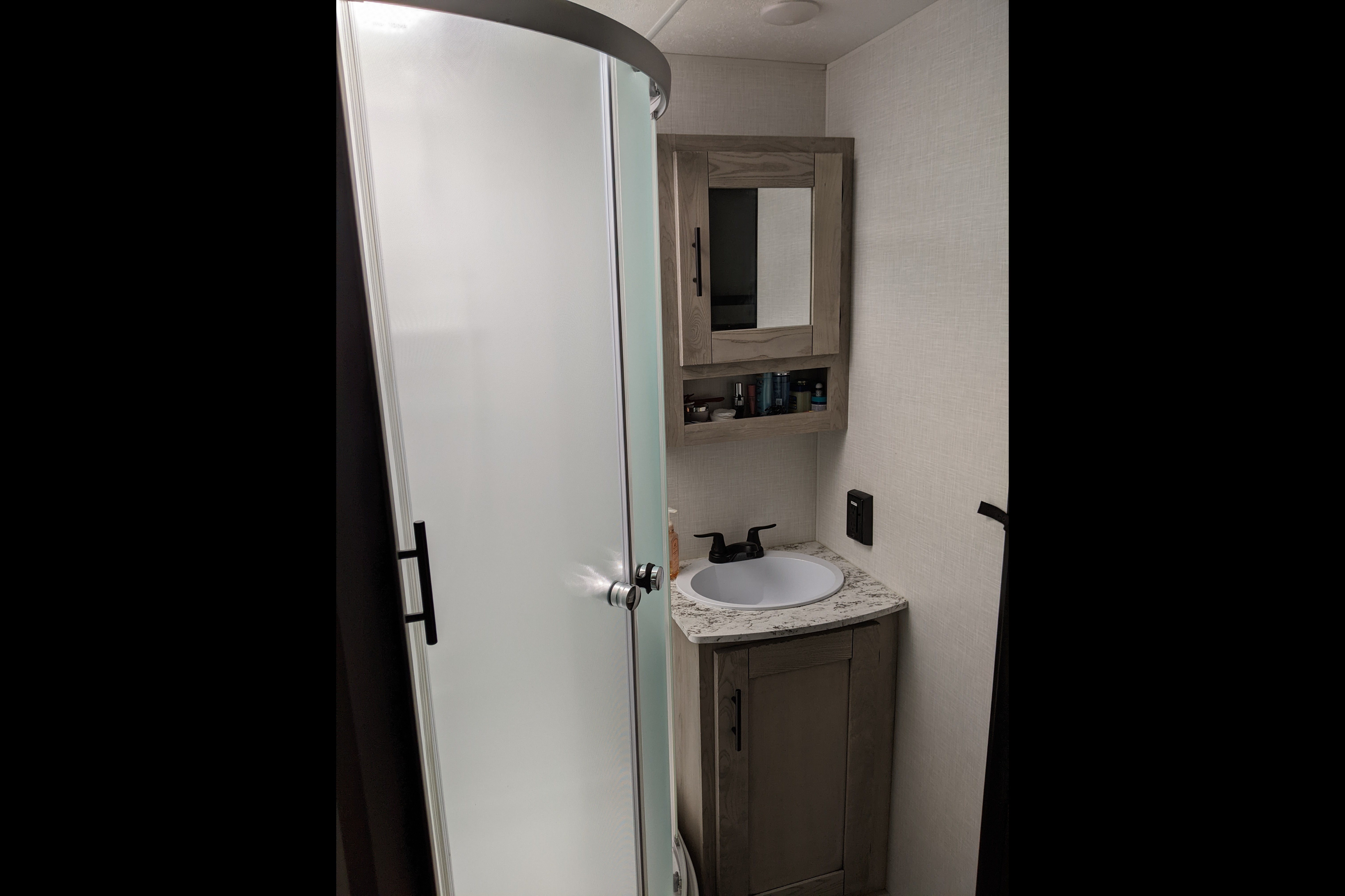 Isna's KZ C241RLK Travel Trailer