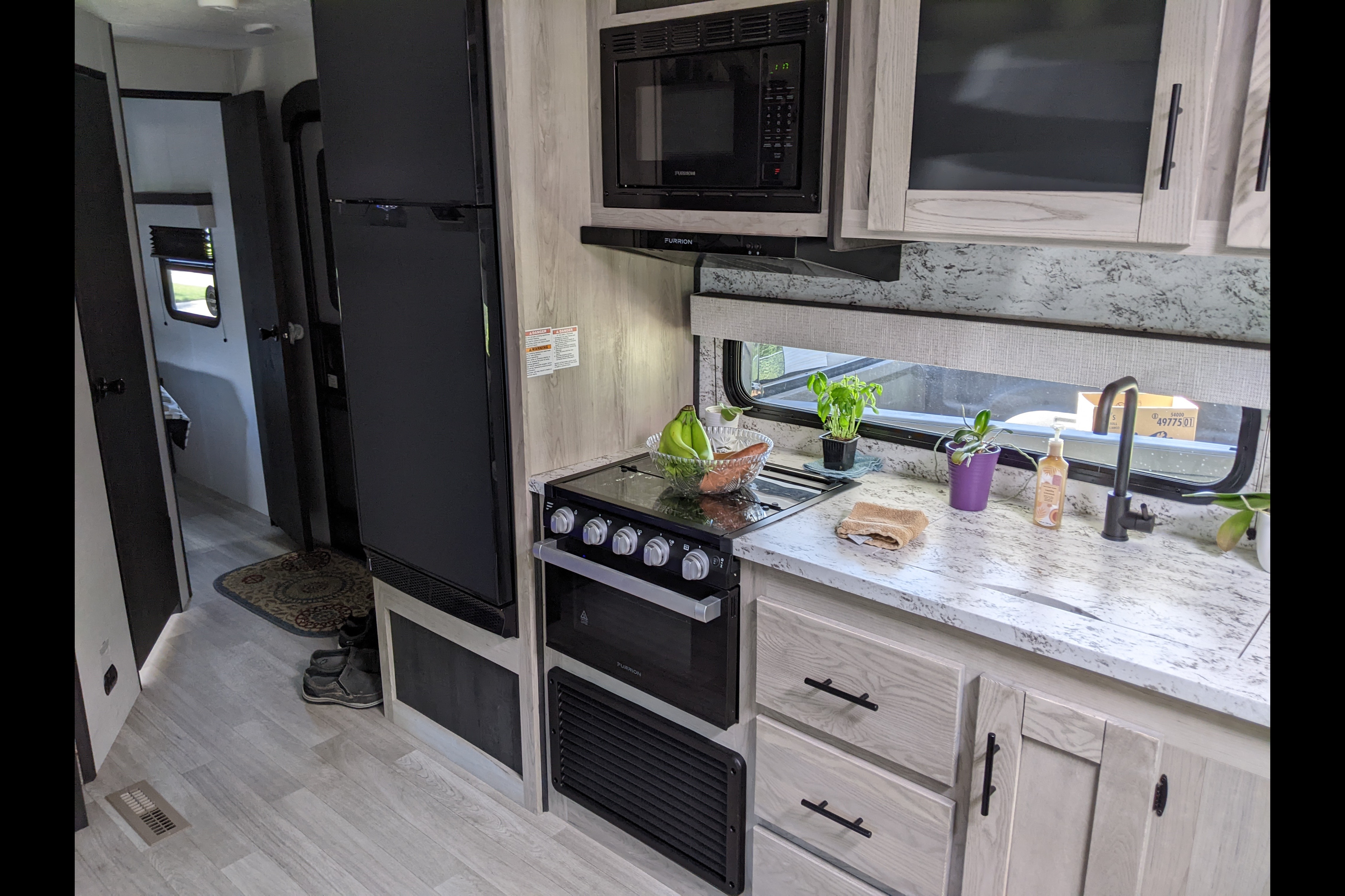 Isna's KZ C241RLK Travel Trailer