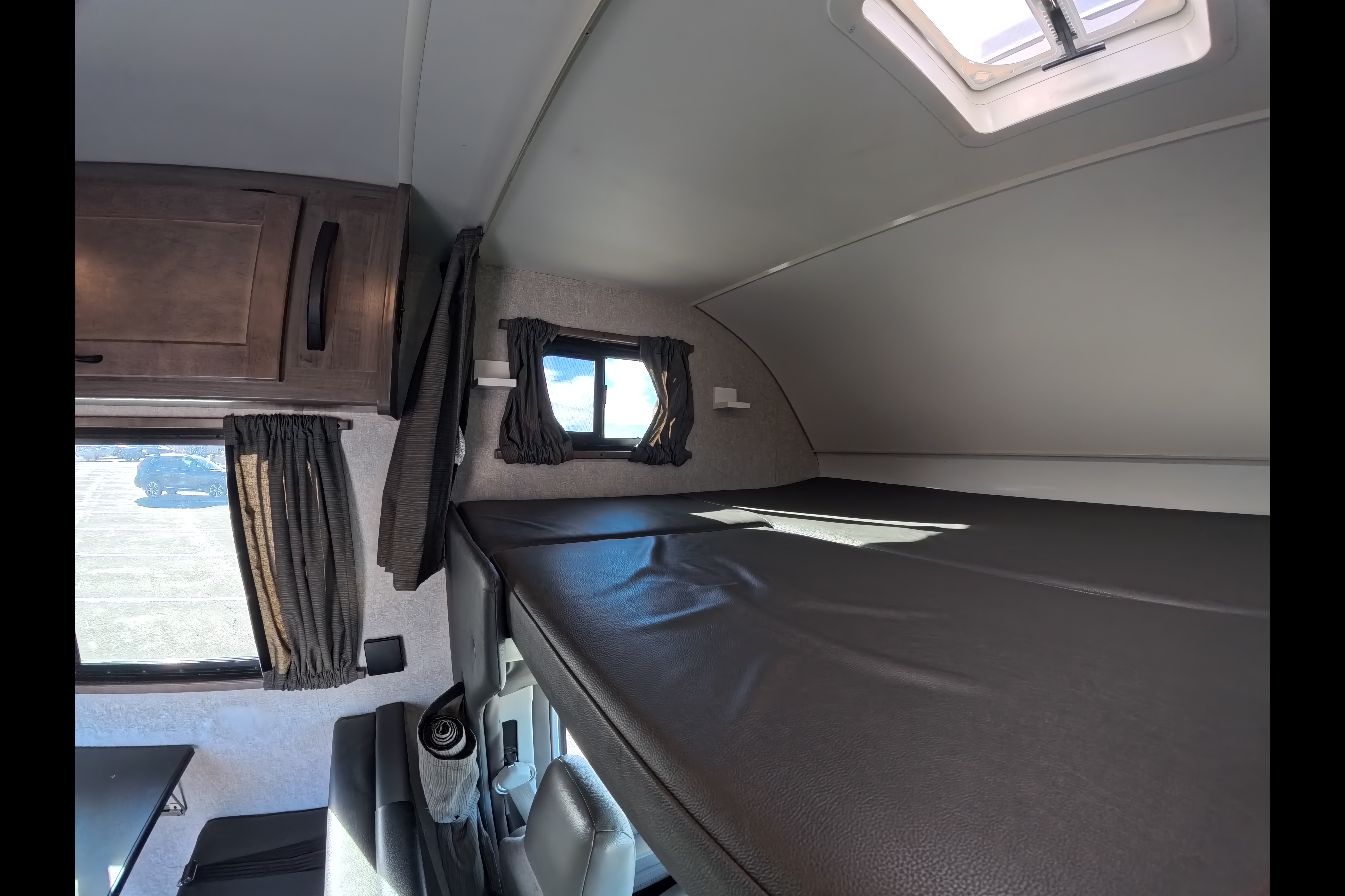 Cliff - Your California Getaway | Fully Stocked Kitchen & Camping