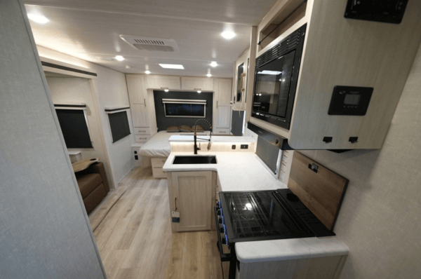 Peter's Forest River Surveyor legend 202RBLE Travel Trailer