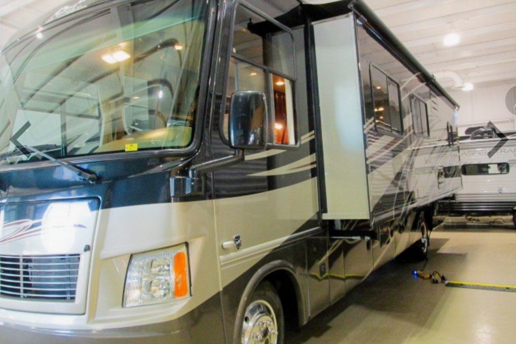  Thor Motor Coach Challenger Class A 36