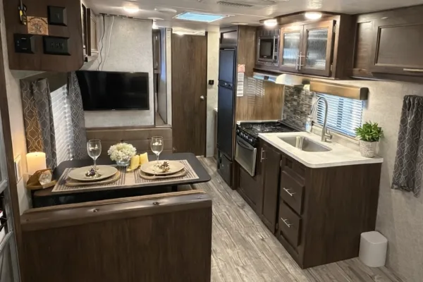 Forest River-patriot edition - BUNKHOUSE- travel trailer