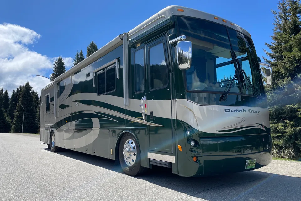 Rob's Newmar Dutch Star Class A
