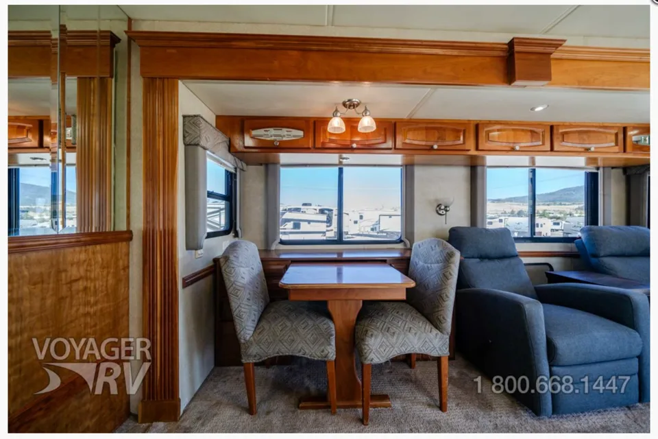 Rob's Newmar Dutch Star Class A