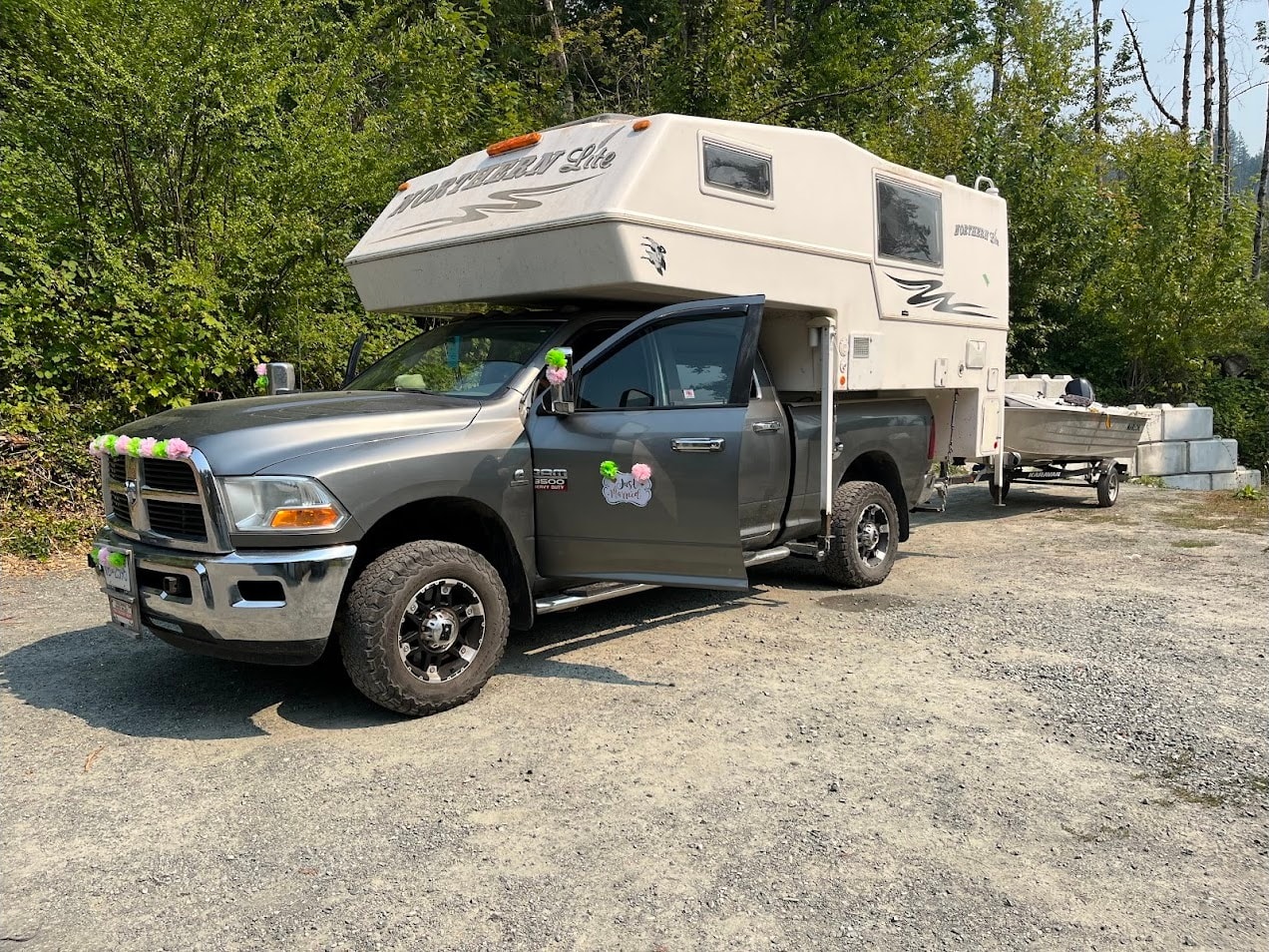 Hans's Northern Lite truck camper