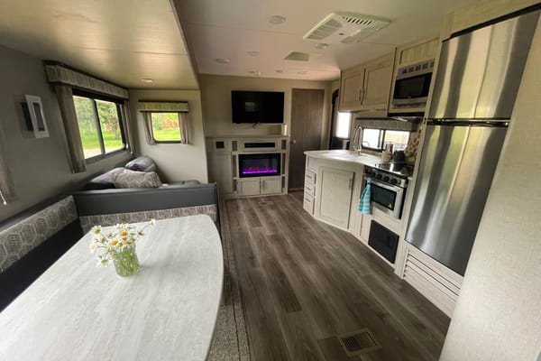 Farmer's Catalina Travel Trailer