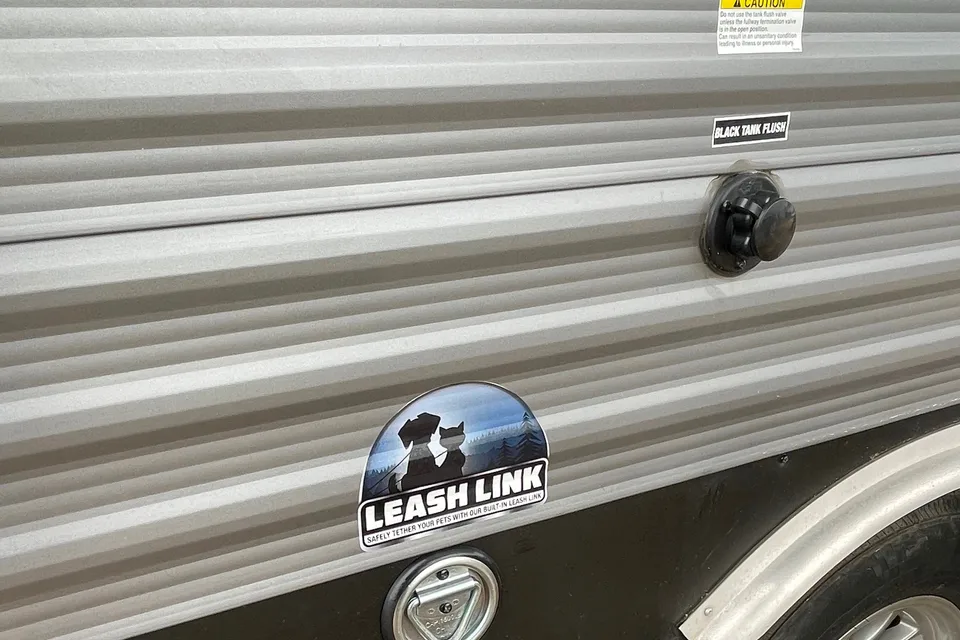 Farmer's Catalina Travel Trailer