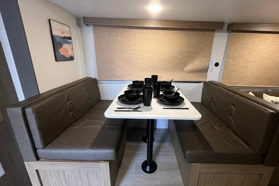 Brand New 2025 Forest River Evo Lite Travel Trailer