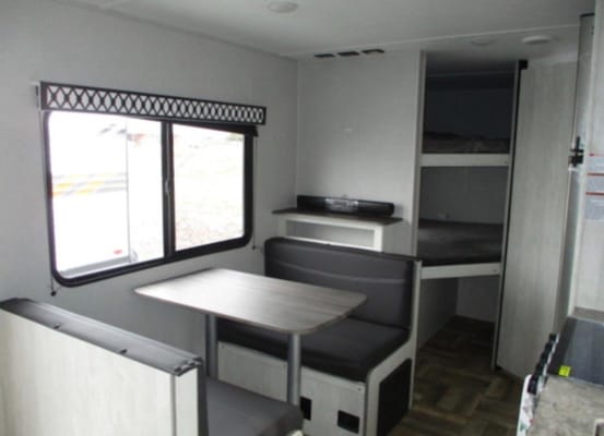 Jonathon's Shasta Oasis Travel Trailer