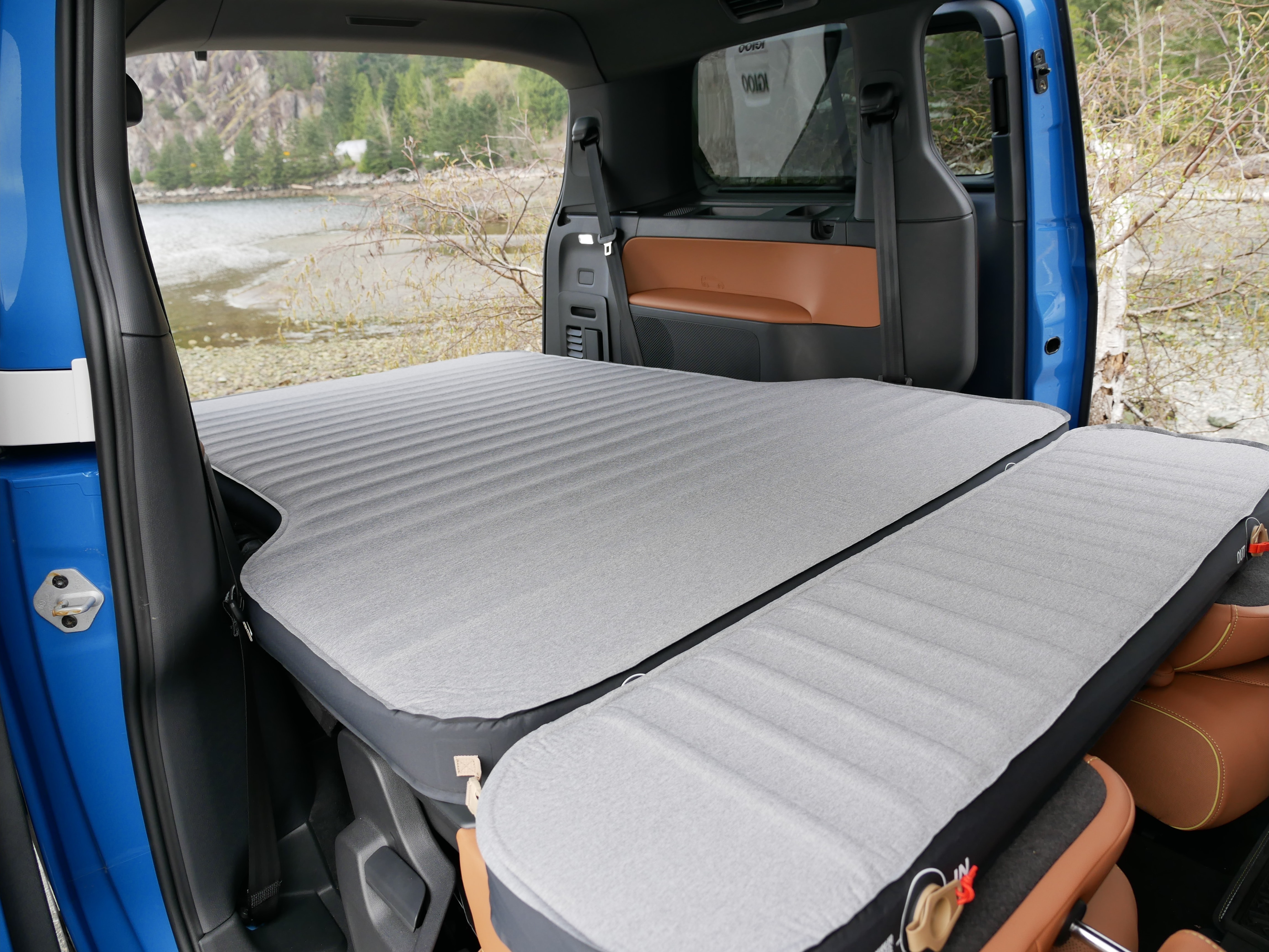 Iconic, Zero Emission Camping with an Volkswagen ID. BUZZ