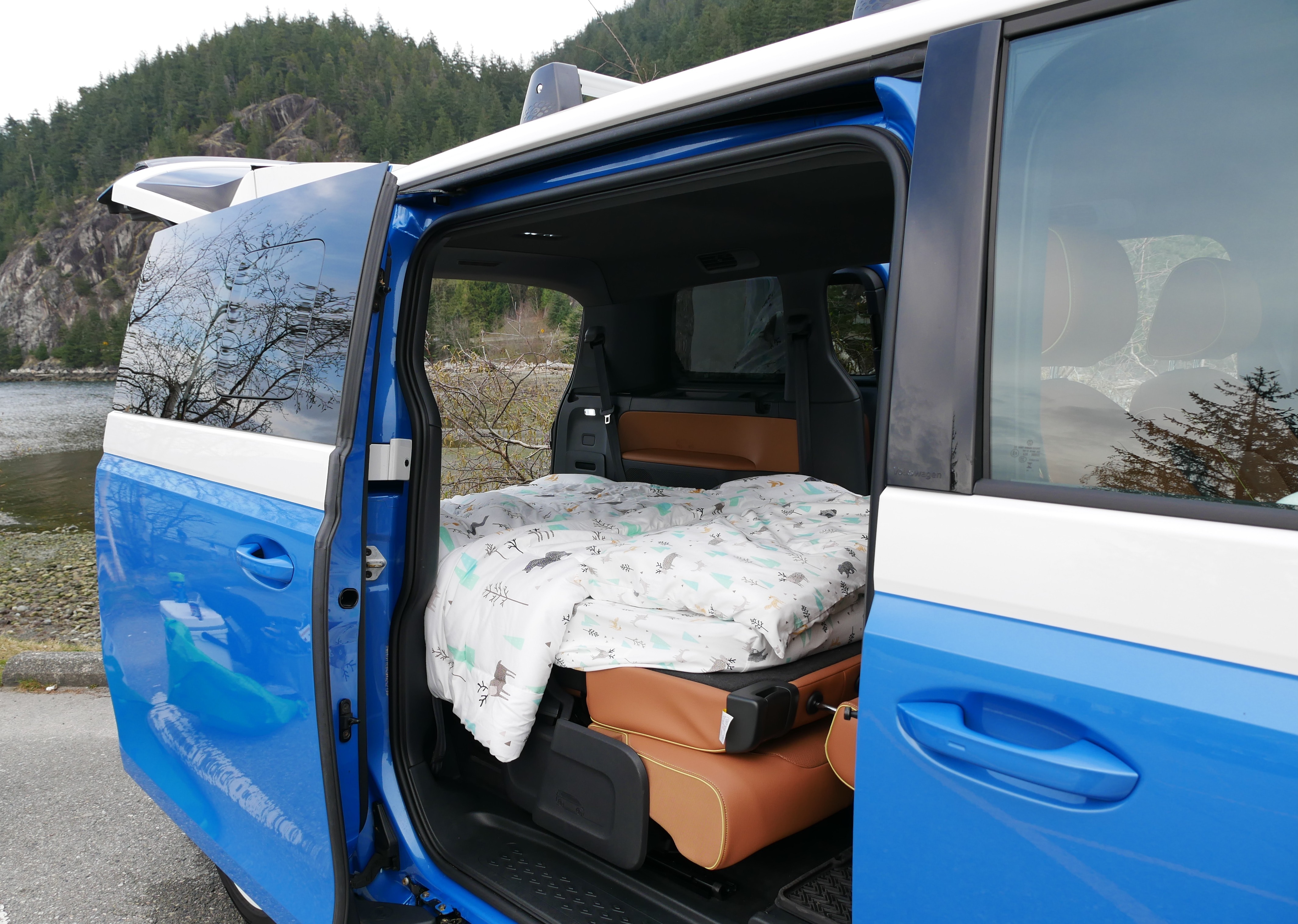 Iconic, Zero Emission Camping with an Volkswagen ID. BUZZ