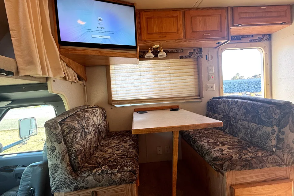 ☀️ Solaris for Free Spirits & Young Explorers  [Affordable RV+Extra Time+Battery]