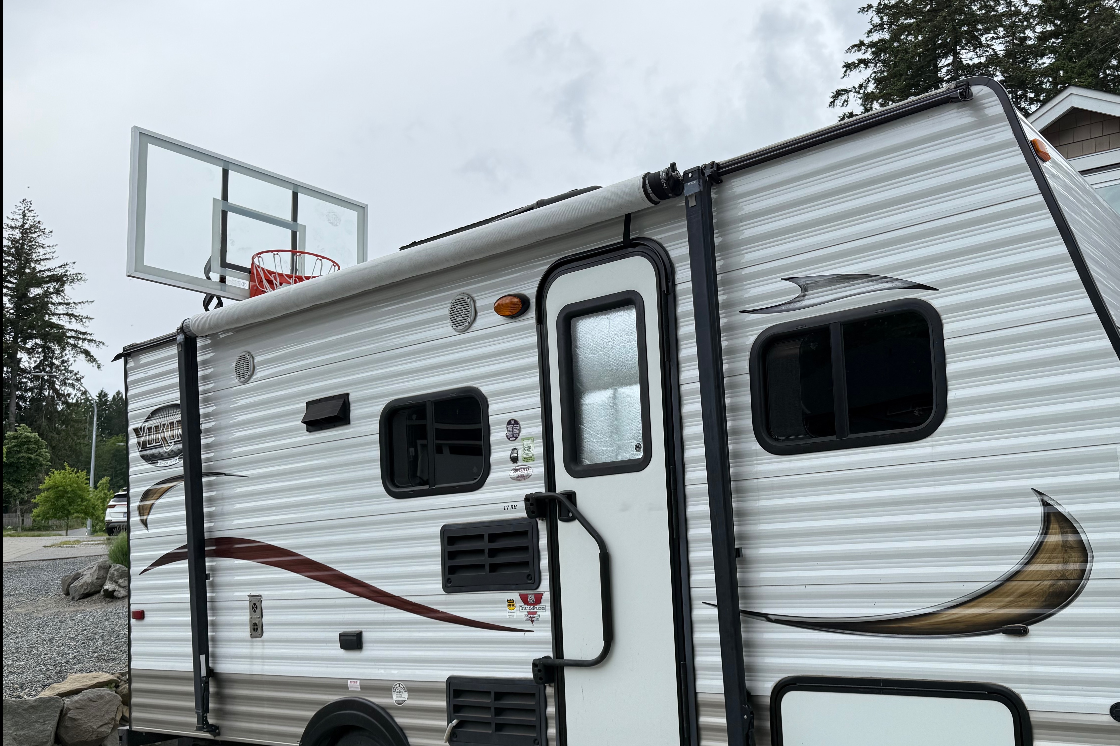 Viking 17ft BH Travel Trailer