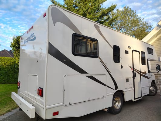 Majestic 2018 25 pieds / 5 personnes