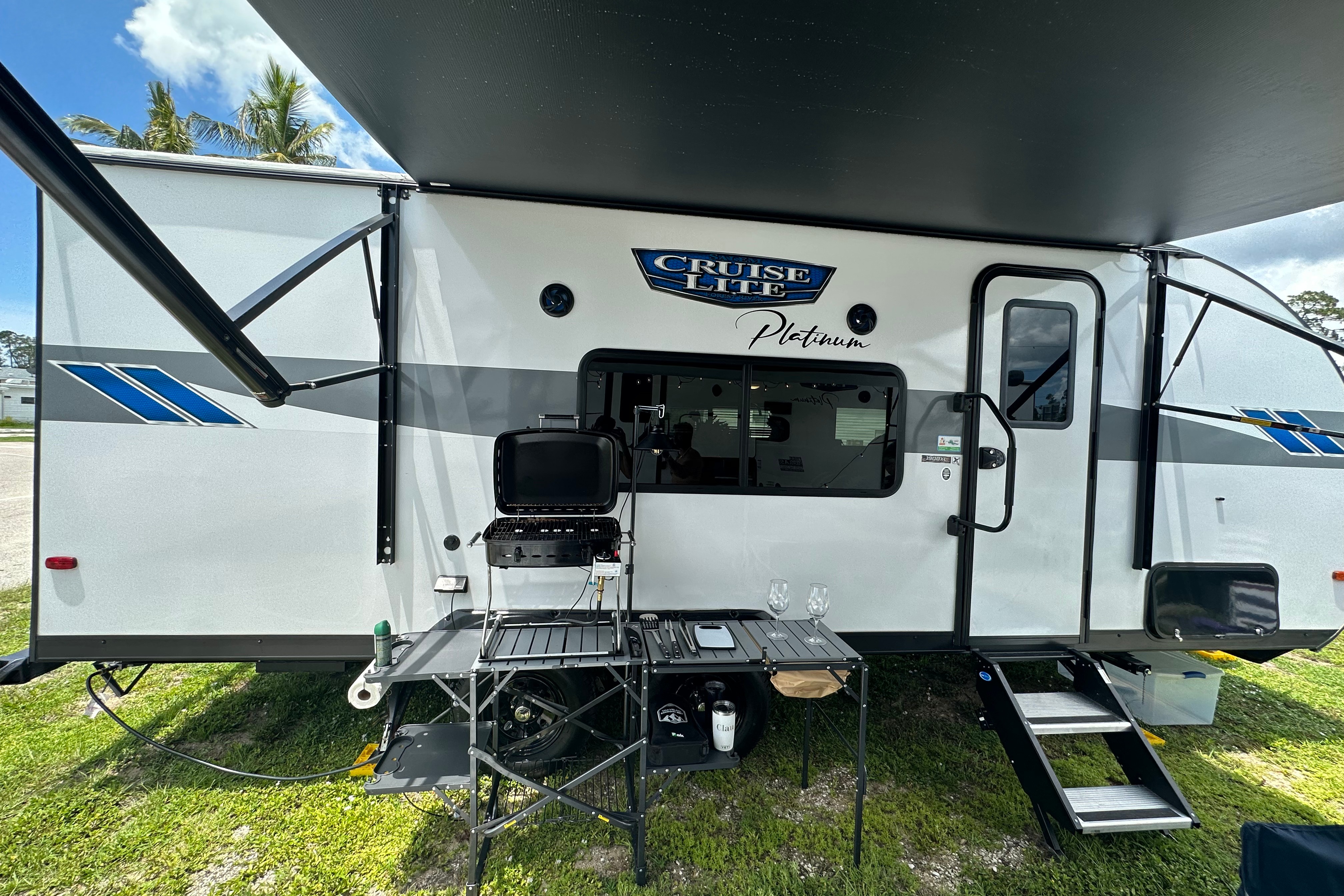 MEET LINCOLN OUR LUX RV, ASK ABOUT OUR ADDONS.