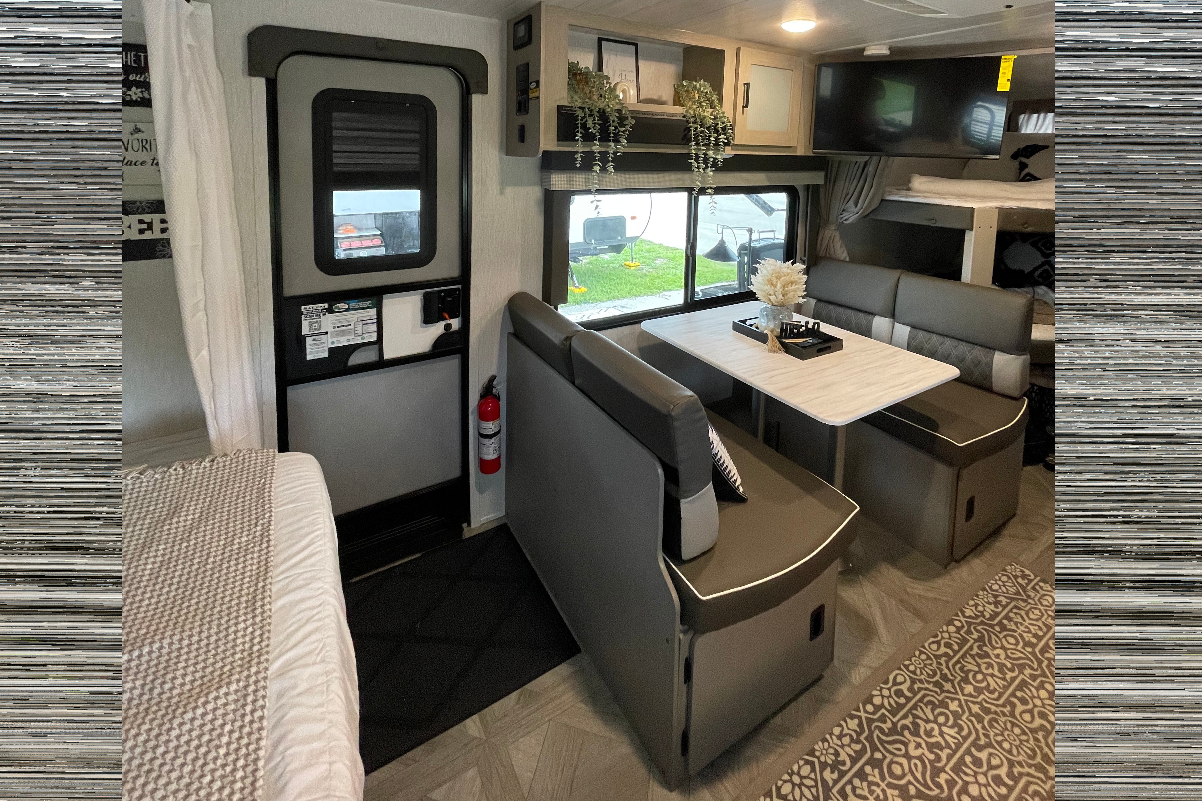 MEET LINCOLN OUR LUX RV, ASK ABOUT OUR ADDONS.