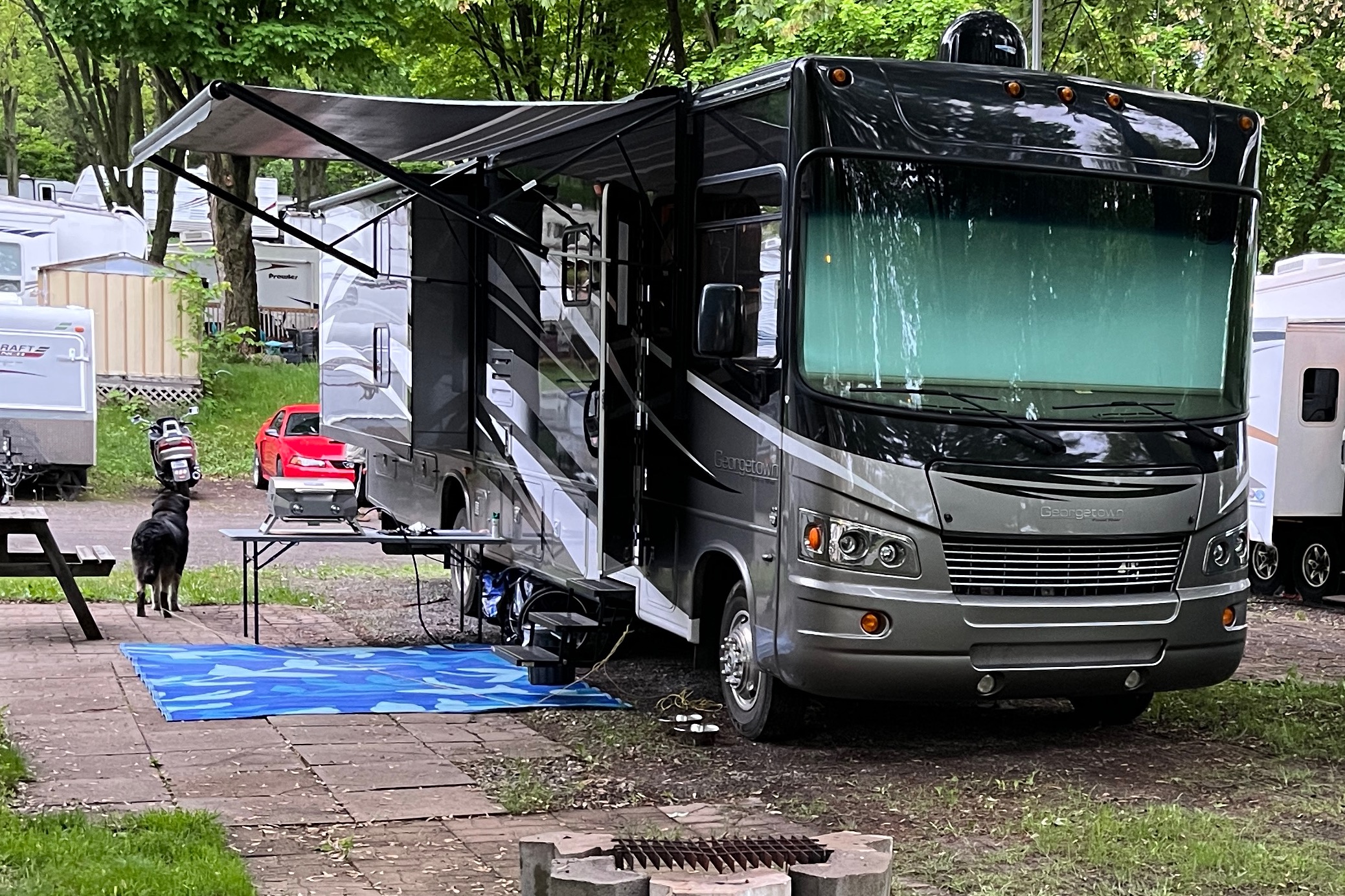 Le George familial 35’ (Bunkbed) (2 slide-out)