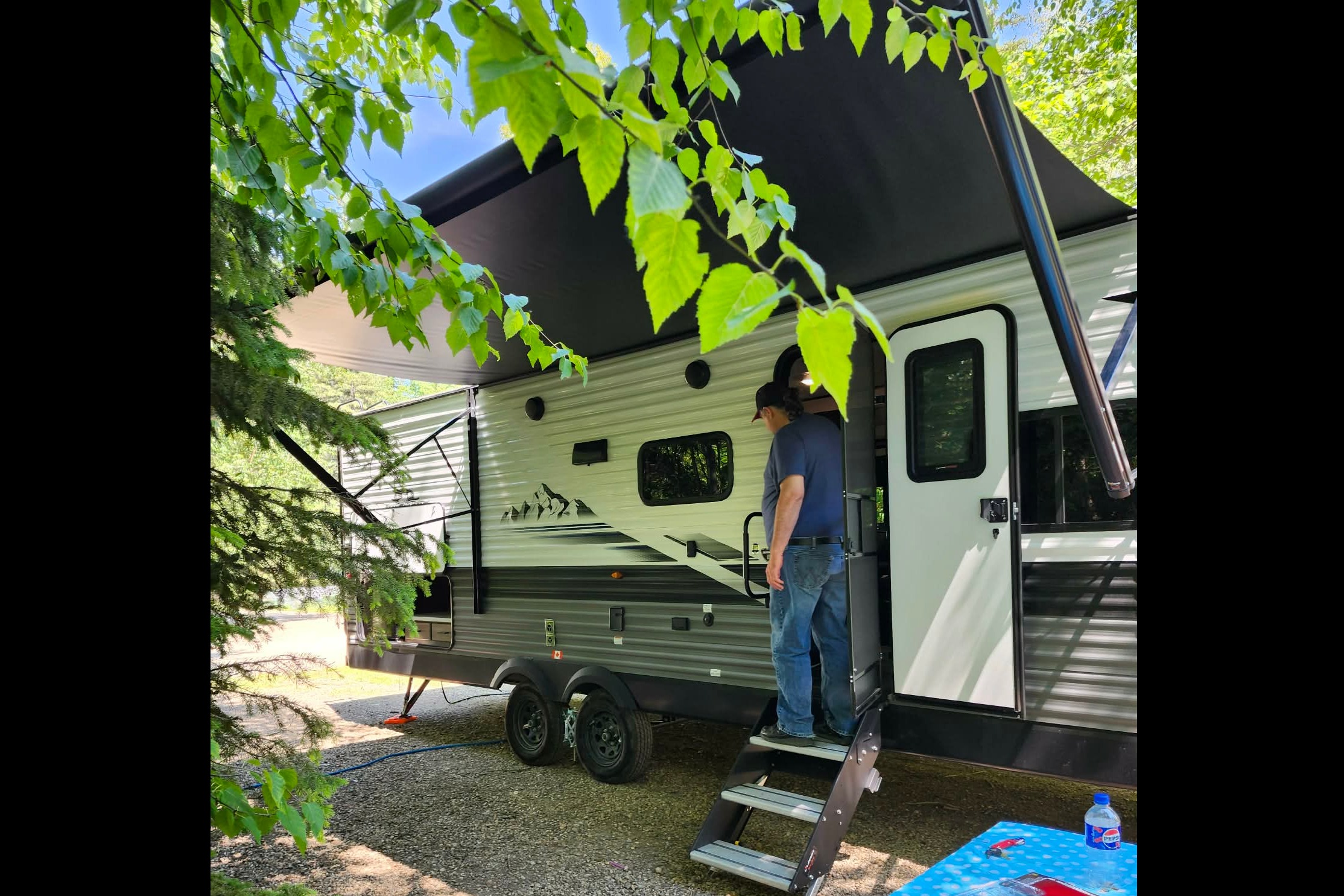 Comsasco Staycation Station