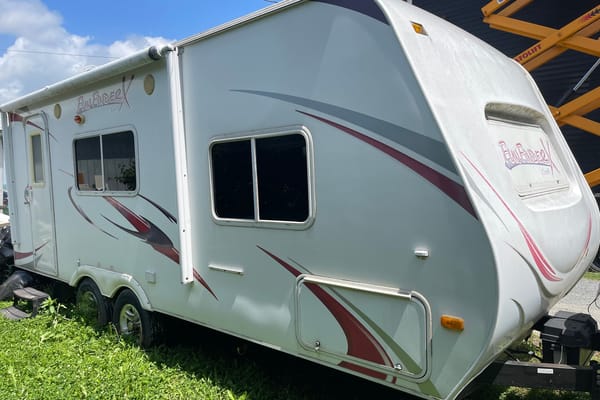 Roulotte Fun Finder 2010 de Cruiser RV